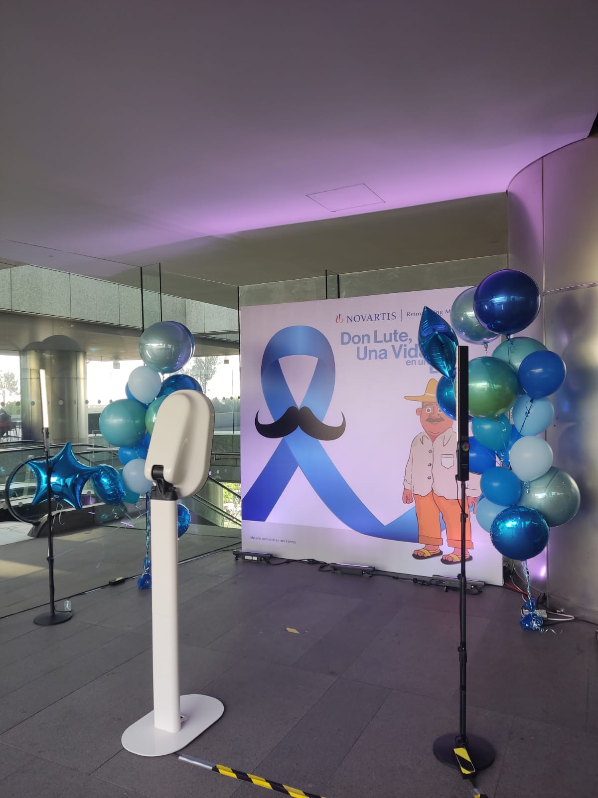 Photo booth personalizado para stand pharma